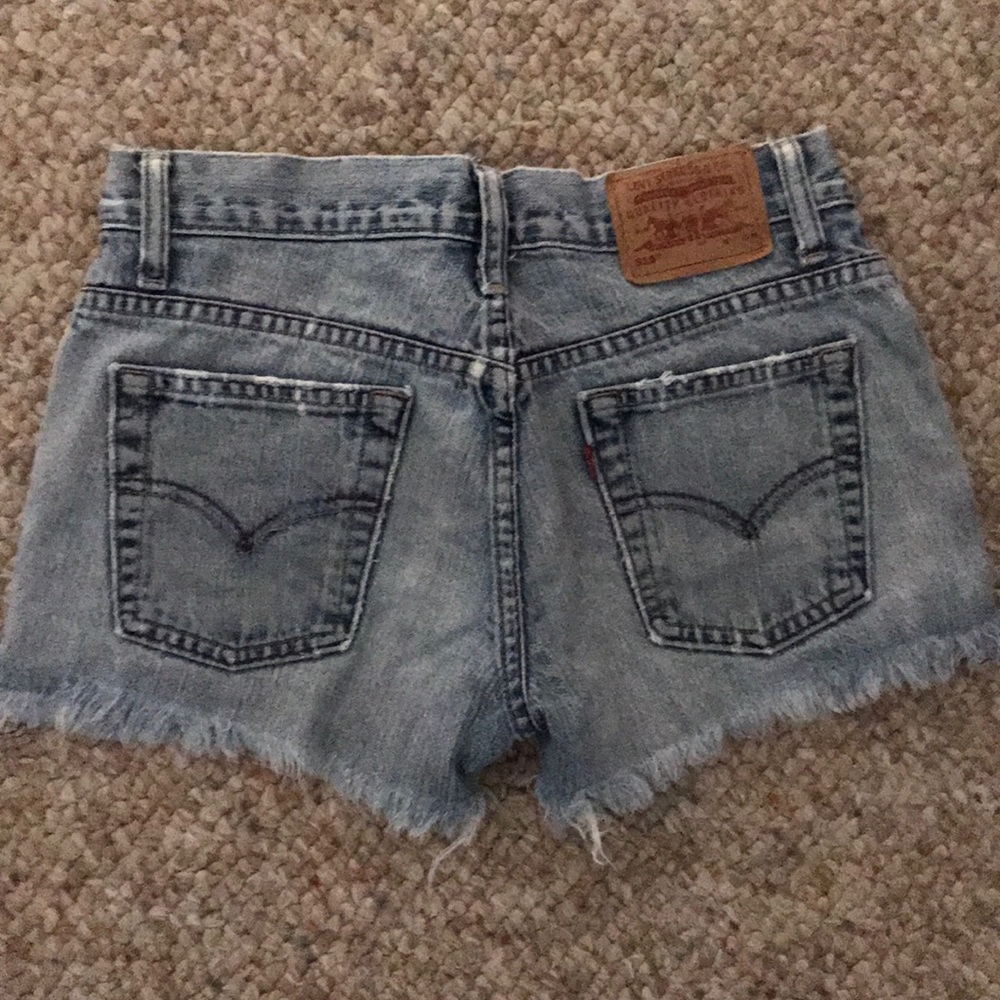 Vintage Levi’s Superlow shorts